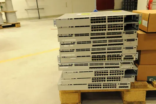 Sada síťových přepínačů Cisco Catalyst 3850