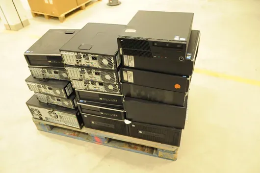 Konvolut Desktop-PCs OHNE FESTPLATTEN