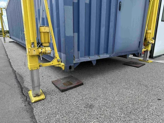 HETEK hefsysteem voor container