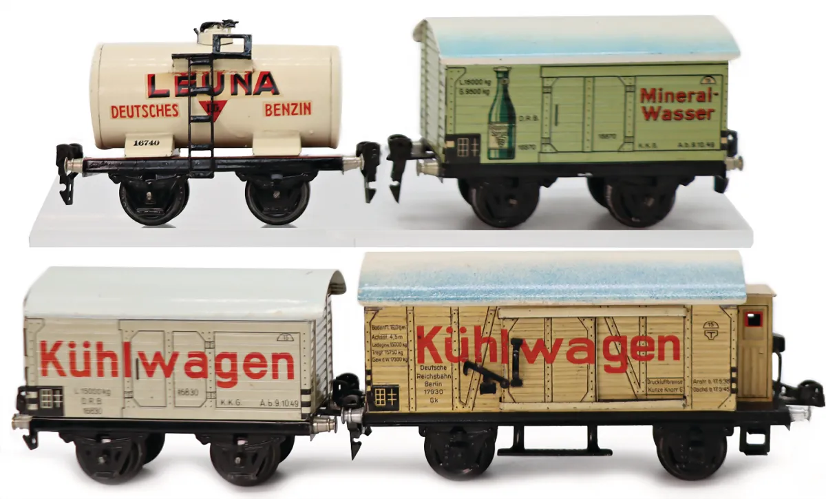 MÄRKLIN – Voie 0, 4 wagons de marchandises