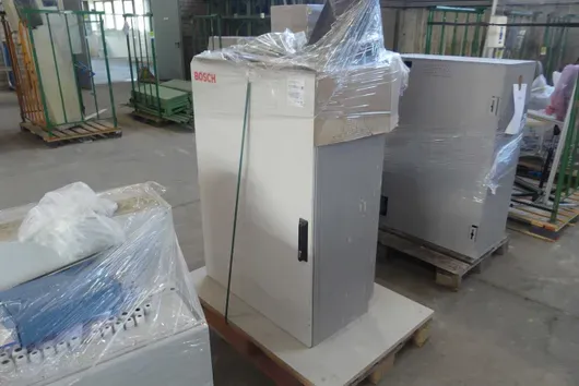 BOSCH wall distribution cabinet, with control terminal, with pallet