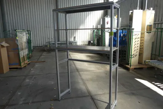 Étagère de stockage