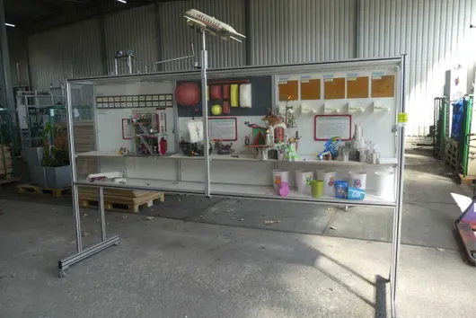 Vitrine avec modèles