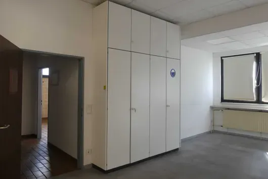 Kombinace skříní, bez obsahu