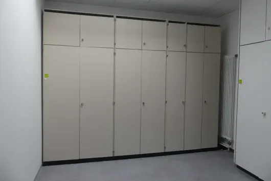 Schrankkombination, ohne Inhalt