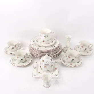 Lot de pièces de service