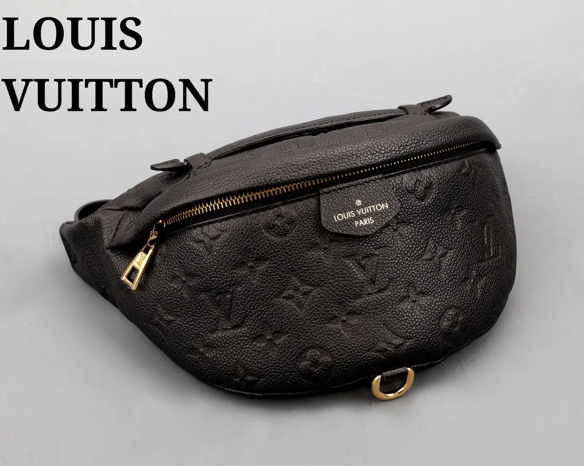 LOUIS VUITTON Bumbag, Monogram Empreinte in Schwarz, goldfarb. Hardware, grob