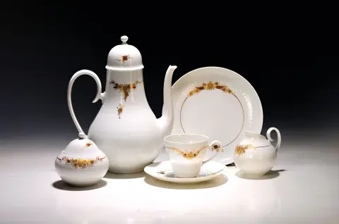 Koffieservies, Romanze in Gold, Rosenthal, na 1945, porselein, handgeschilderd gouddecor