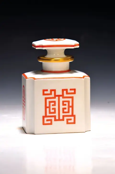 Boîte à thé chinoise Art déco, KPM, Berlin, années 1920, dessin Ernst Böhm, porcelaine,
