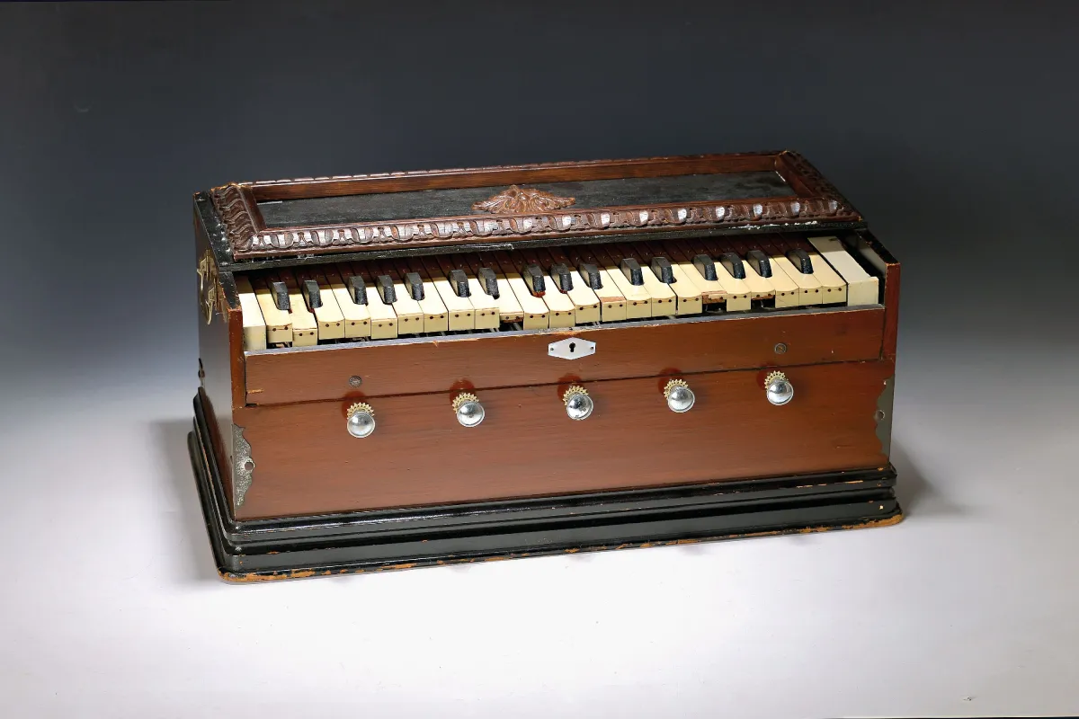 Automate musical/Polyphon, modèle "Troubadour" avec disques, allemand, vers 1900, brun