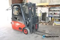 Chariot élévateur LINDE E14