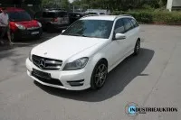 SAMOCHÓD Mercedes-Benz C350 T AMG Line, benzyna, 300 KM, regulator wałka rozrządu może być uszkodzony