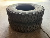 2 pneus Continental 10R22.5