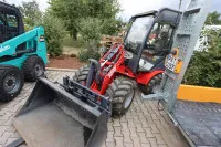 1 mini ładowarka (nowy pojazd) Fabr. Toyo