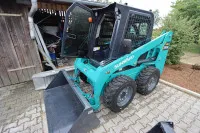 1 chargeuse compacte (véhicule neuf) fabr. SUNWARD