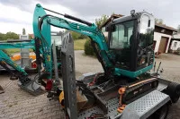 1 mini excavator, make Sunward
