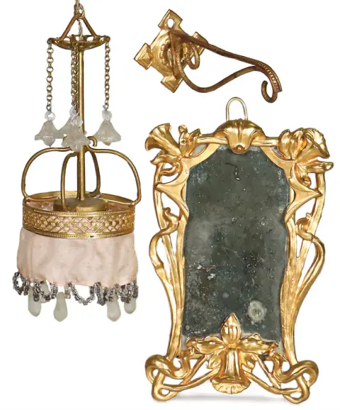 Lot de pièces de maison de poupée