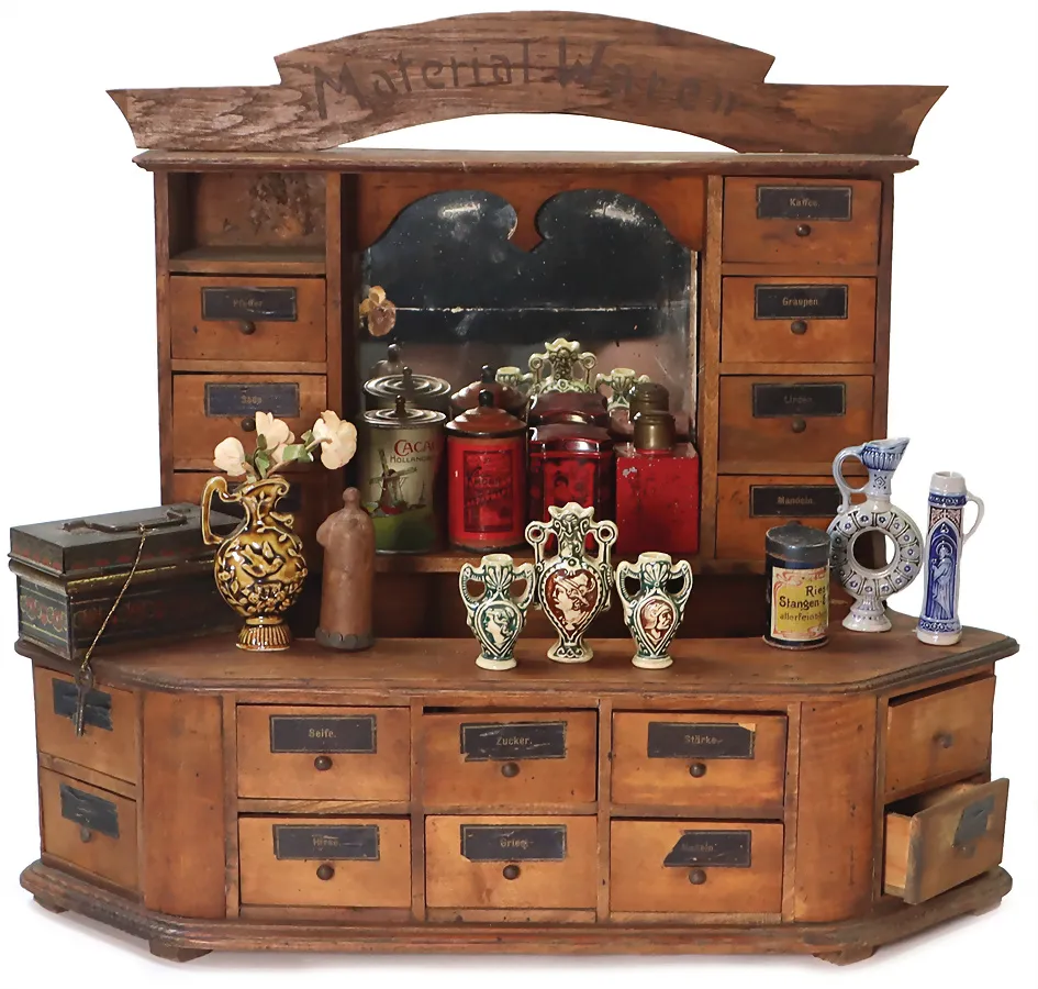 Petit magasin Biedermeier
