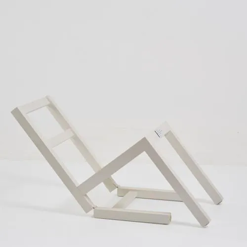 Timm Ulrichs – Stuhl 'der erste sitzende stuhl (nach langem stehen sich zur ruhe setzend)', 1970 (Entwurf)