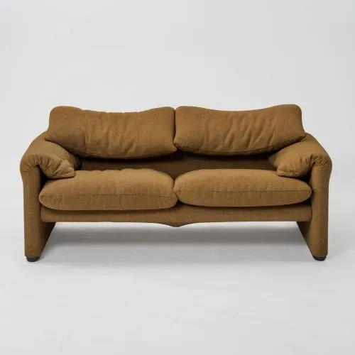 Vico Magistretti – Two-seater sofa 'Maralunga', 1973 (design)