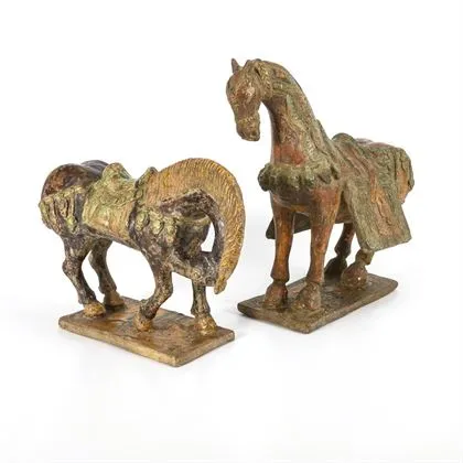 2 chevaux 'Tang'