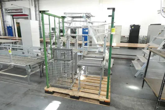 Konvolut Rollenband/Industriebedarf, mit Lagerrunge