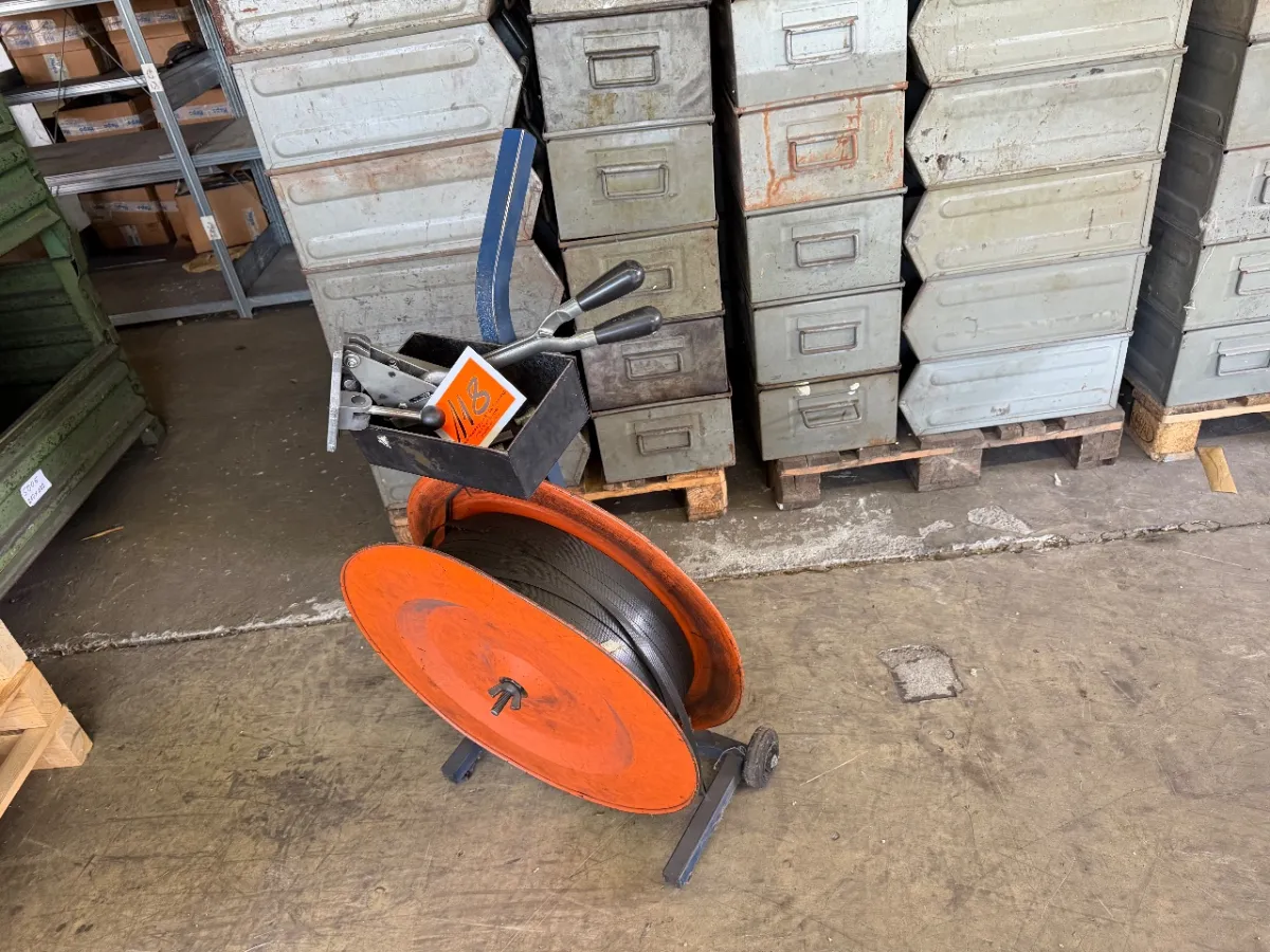 Strapping cart with 1 tensioner