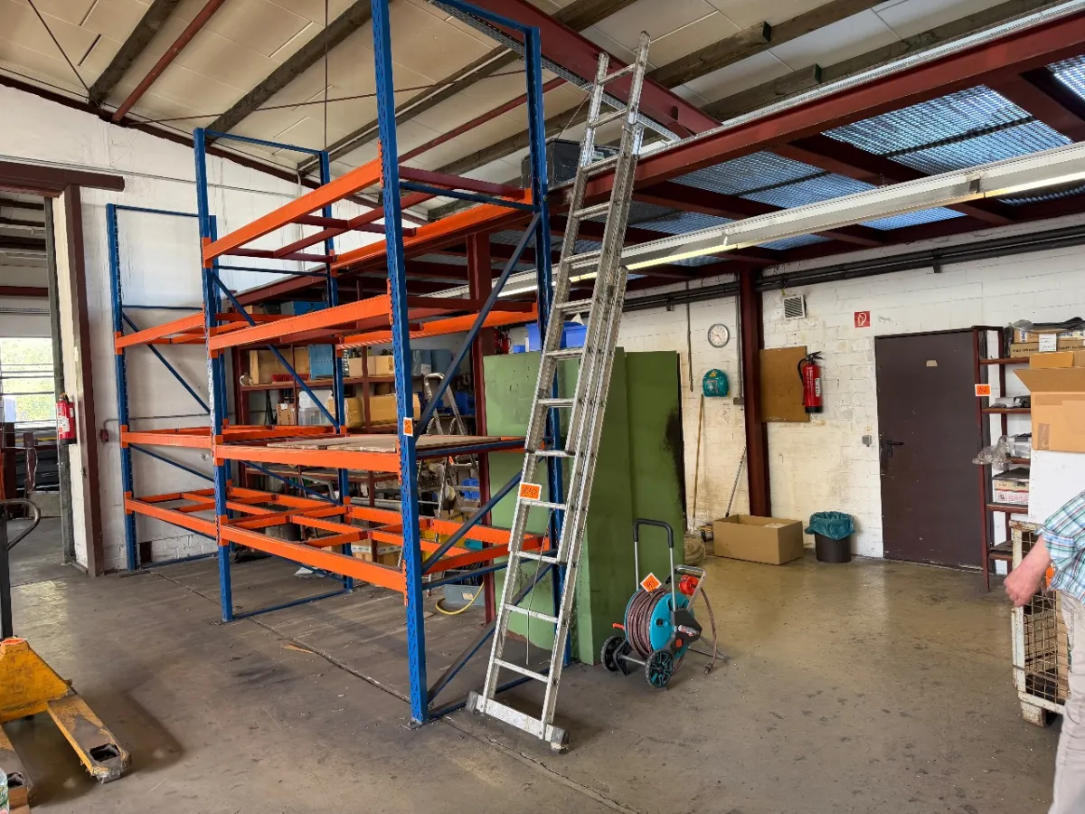 Aluminium sliding ladder (3 sections)
