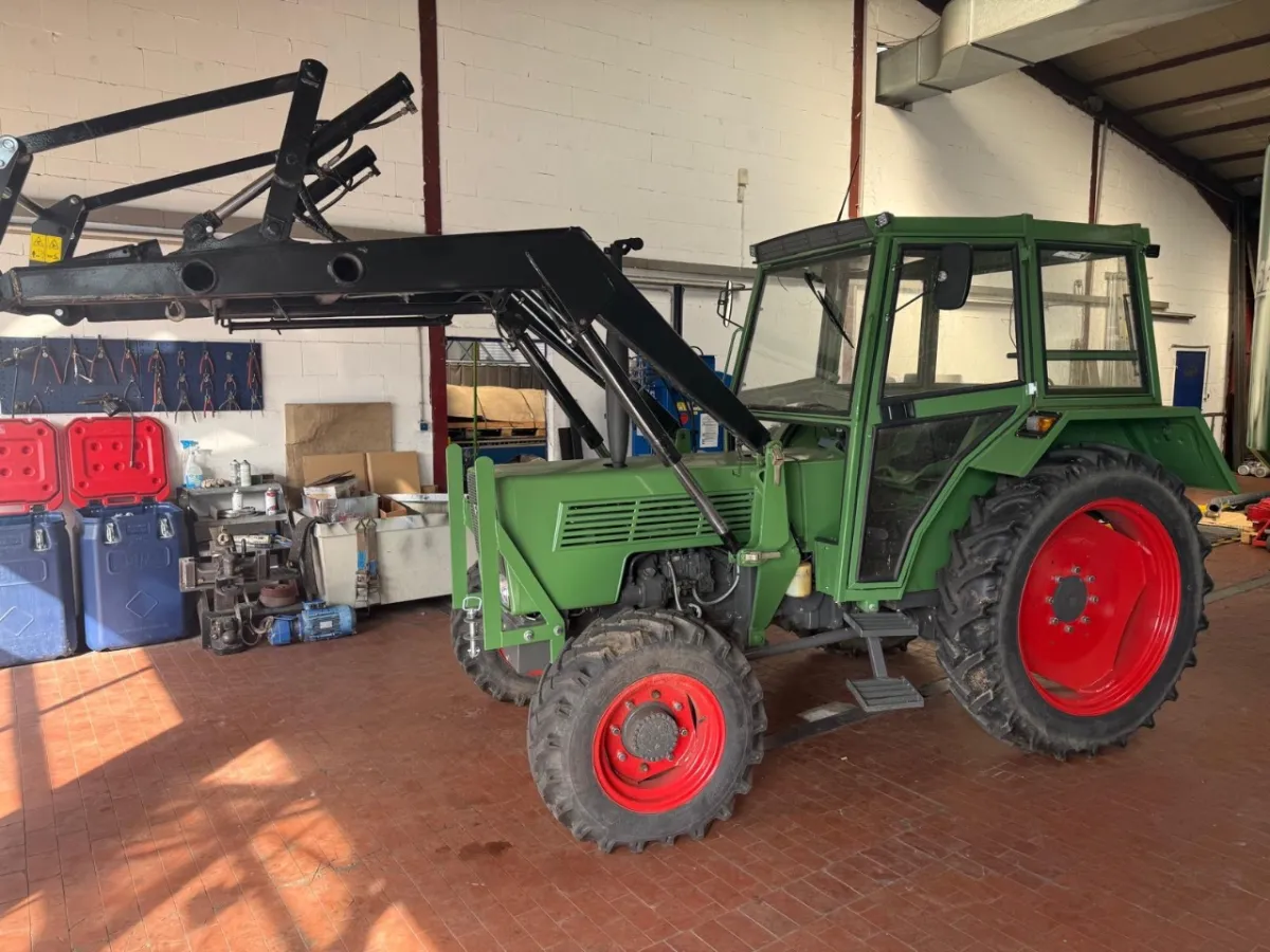 Ackerschlepper (Fendt, FWA 238 S - 104 S)