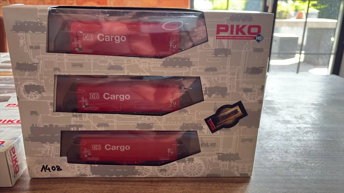 Wagon (PIKO)