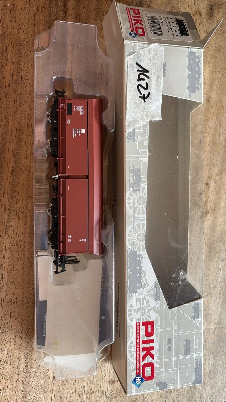 Wagon (PIKO)