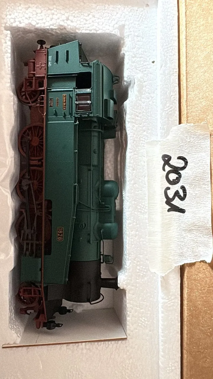 Locomotive à vapeur (série 75.5 des K.Sächs.Sts.E.B)