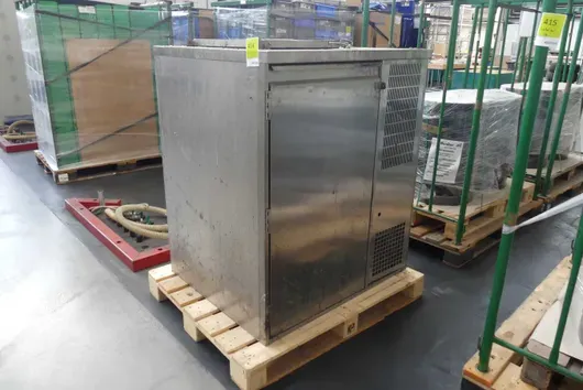 Confiscated refrigerator, with pallet