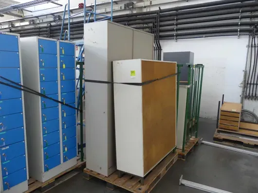 2x kast, met pallet