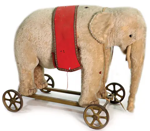 BING – Elefant auf Gussspeichenrädern