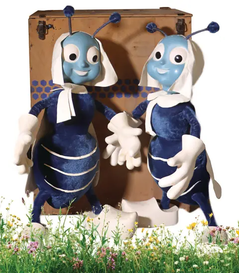 2 kusy, výstavní reklamní figuríny