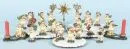 Chapelle d'anges « Hubrig Volkskunst GmbH » – 19 figurines en bois, polychromes, H= 6-10 cm, avec 3 socles