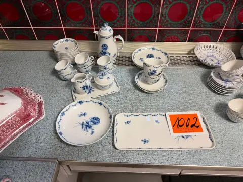 Lot de vaisselle