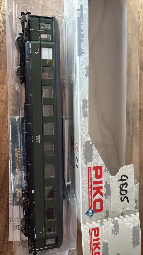Wagon (PIKO)