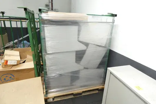 Konvolut Industriebedarf, mit 1x Lagerrunge