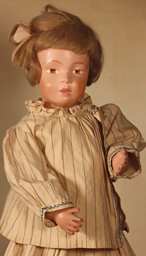 SCHÖNHUT – Poupée en bois, 43 cm