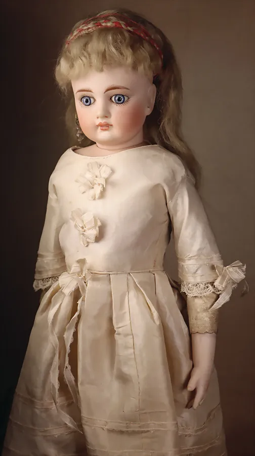 SIMON & HALBIG – fine bisque porcelain crank-head doll on bisque breastplate