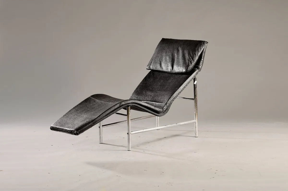 Chaise longue, probablement Skye (design Tord Björklund pour Ikea Suède, 1970-79), chromée