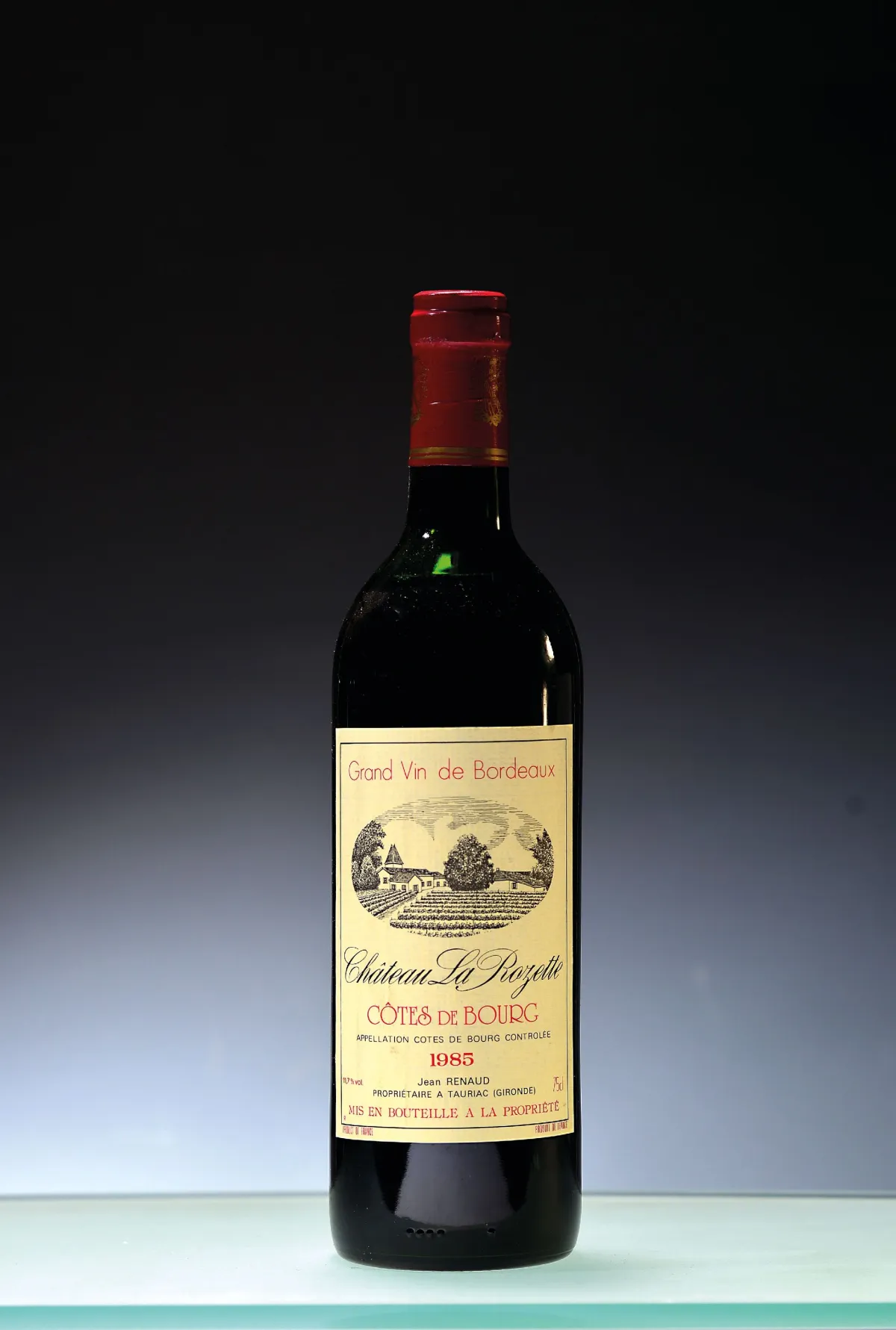 1 láhev 1985 Chateau La Rozette, Cotes de Bourg, Jean Renaud, cca 75cl, 11,7% obj., mid