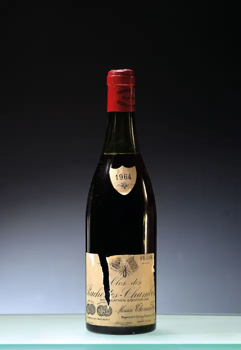 1 bouteille 1964 Maison Thomas-Bassot Clos des Ruchottes-Chambertin, Gevrey Chambertin,