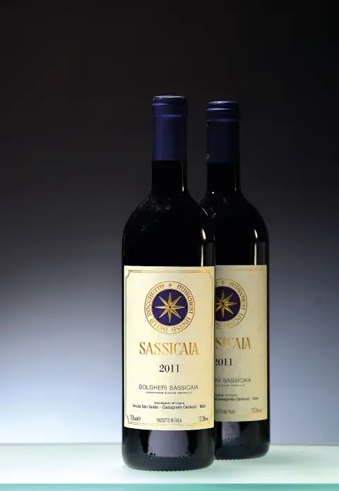 4 bouteilles 2011 Tenuta San Guido Bolgheri Sassicaia, Toscane, je env. 75cl, 13,5%Vol.,