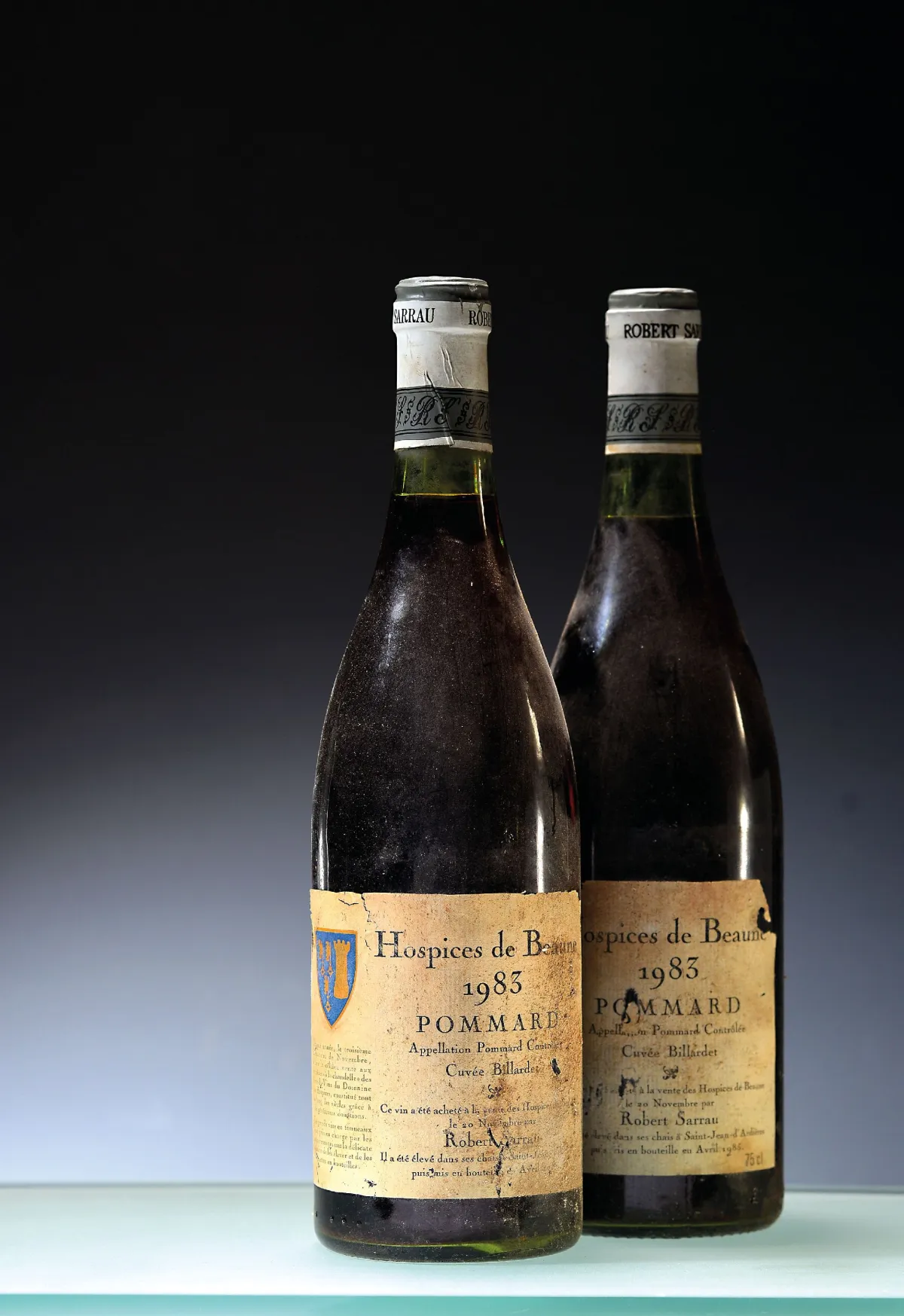 5 lahví 1983 Hospices de Beaune Pommard Cuvee Billardet, Cote de Beaune, cca 75cl,