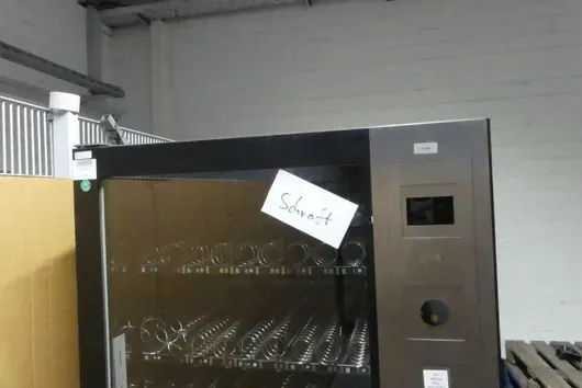 Distributeur de snacks SIELAFF, défectueux