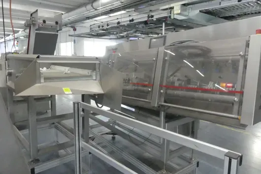 RON TECH Space Feeder SF-18 with machine stairs