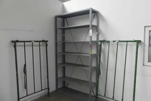 Storage shelving